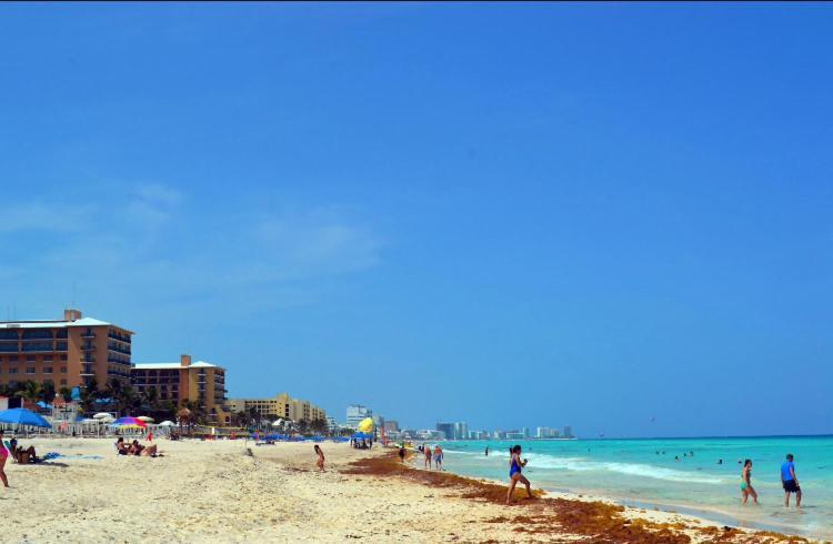 Large House - Walking To Beach - 10 Guests! Cancún Exterior foto